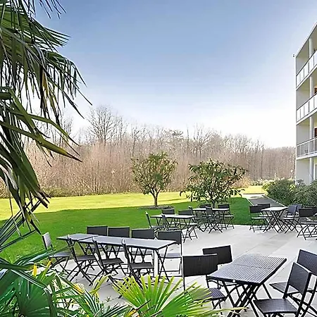 Golden Tulip Nantes Carquefou Hotel 5*