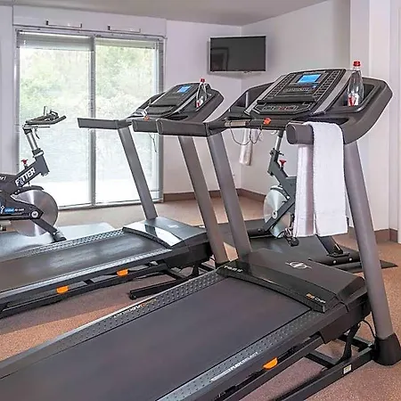 Golden Tulip Nantes Carquefou 5*